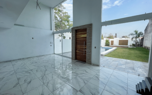 Casa en Las Fincas, Jiutepec, Morelos