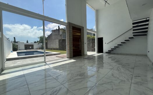 Casa en Las Fincas, Jiutepec, Morelos