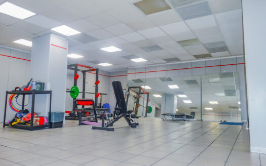 LOCAL EN PLAZA COMERCIAL LAS PALMAS EN CUERNAVACA, MORELOS