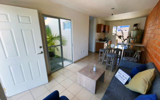 CASAS CON ALBERCA NUEVAS FRENTE H DEL NIÑO EN ZAPATA MOR