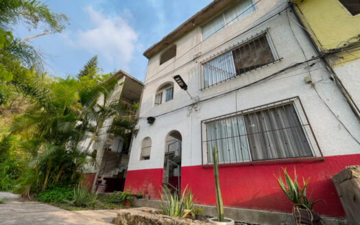 DEPARTAMENTO EN SEGUNDO PISO IDEAL PARA HABITAR, REMODELAR O INVERTIR