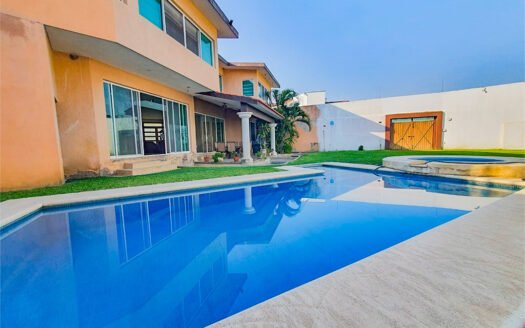 CASA EN SUMIYA, JIUTEPEC, MORELOS