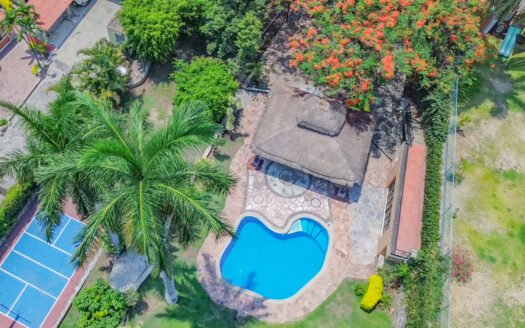 CASA EN PALMIRA CUERNAVACA MORELOS $10,500,000 MXN