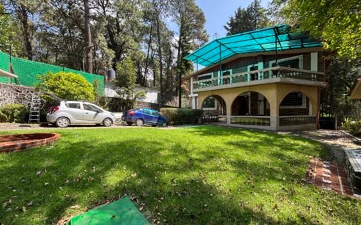 CASA DE DESCANSO EN MONTE CRISTO, HUITZILAC